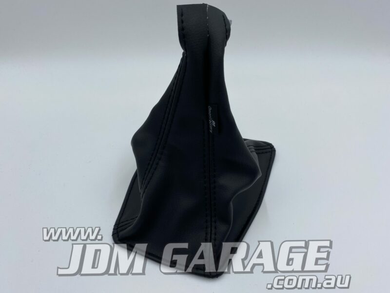 Nismo Omori Shifter and Handbrake Boot Set R32 - Image 3