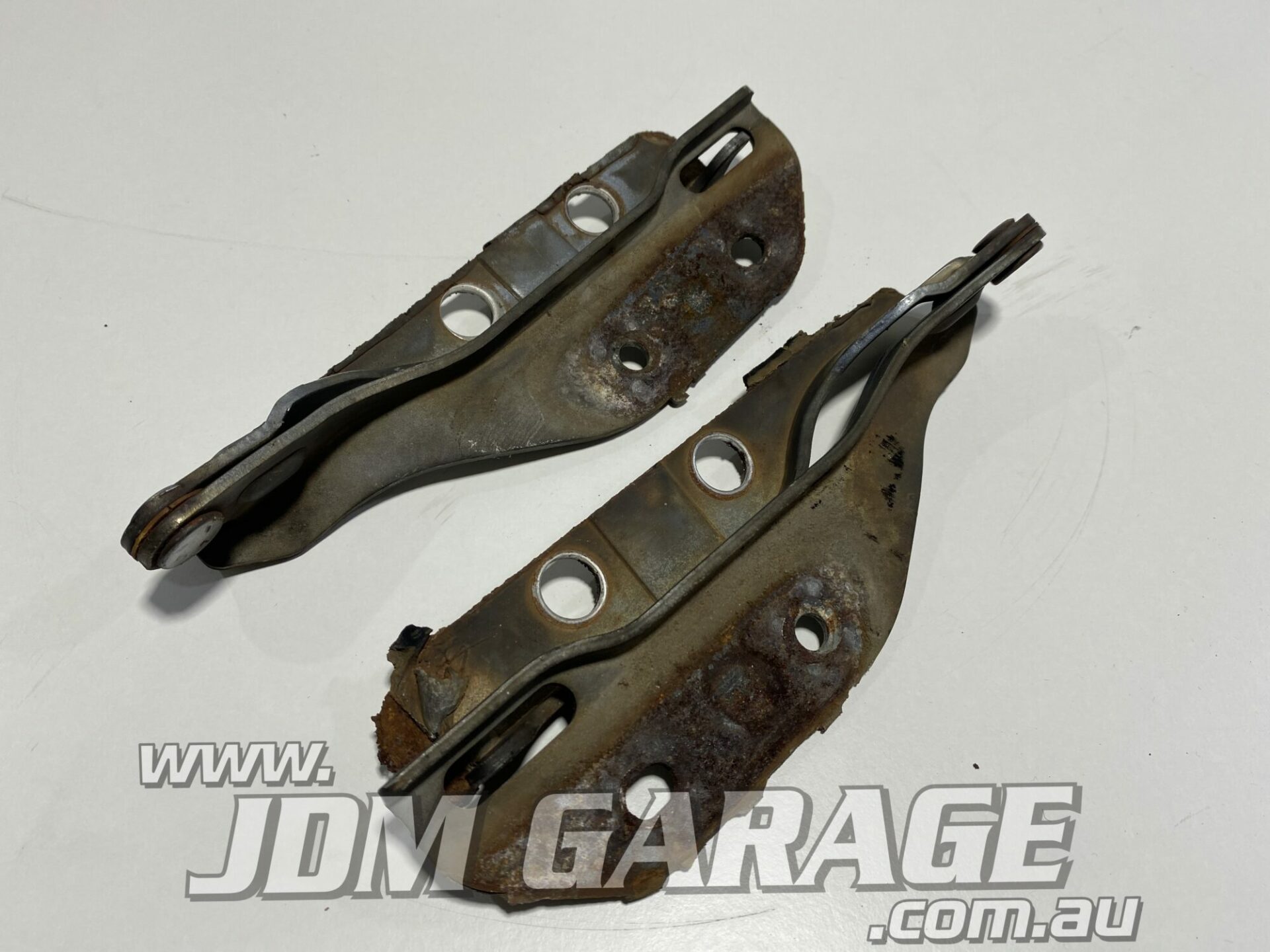 R32 Hinges Pair JDM Garage Australia