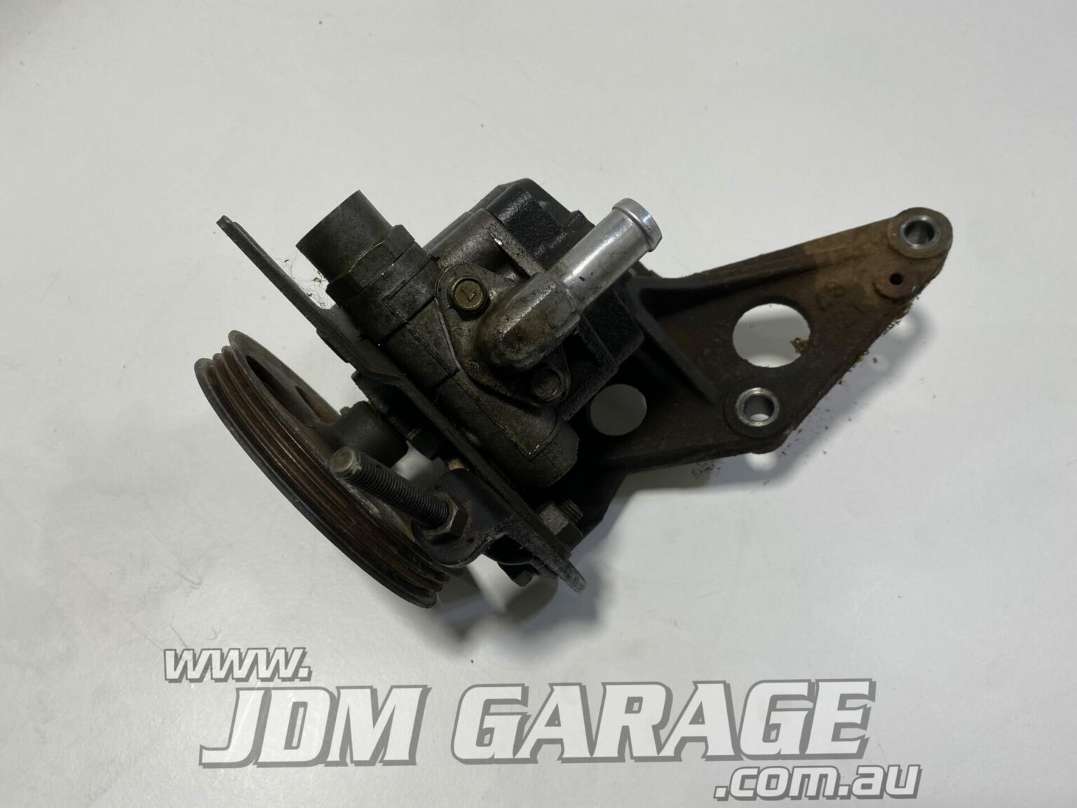 RB25 Power Steering Pump with Bracket JDM Garage Australia