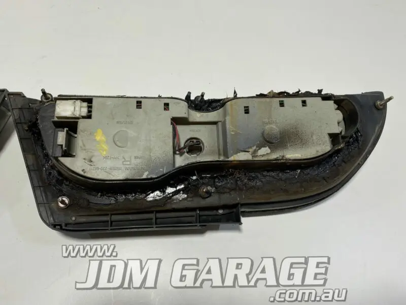 R33 Sedan Tail Lights Pair - Image 4