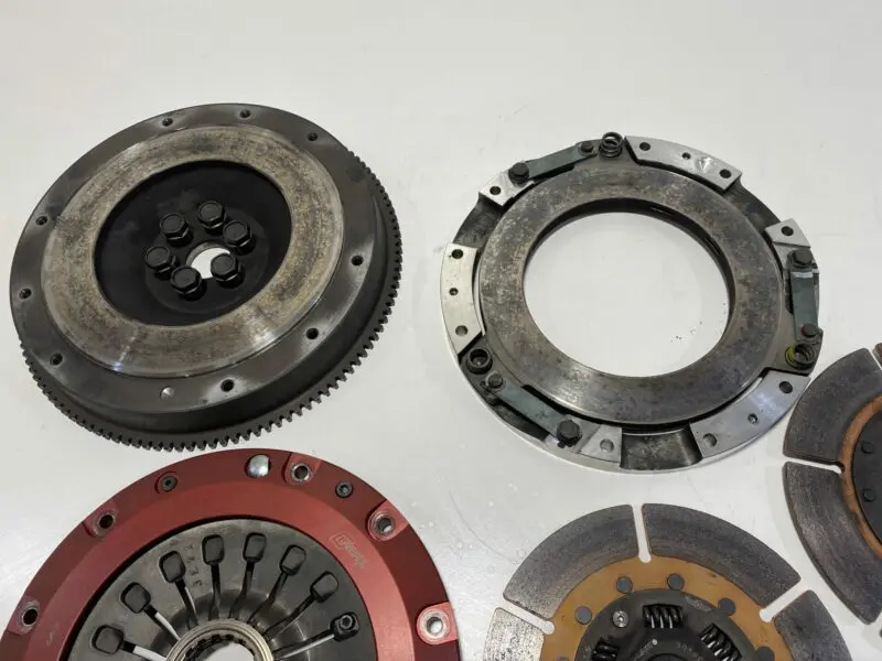 Nismo G-Max Metal Twin Plate Clutch BNR34 - Image 4