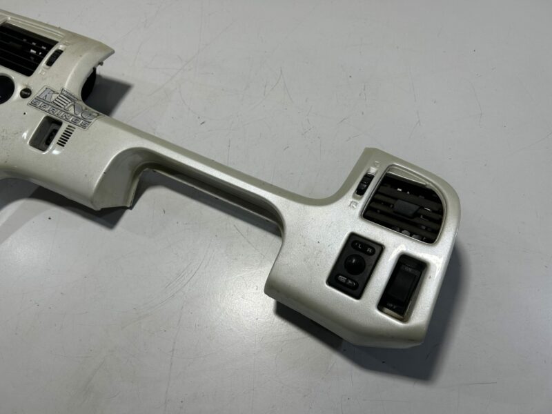 R33 Stereo and Cluster Surround Trim - Image 3