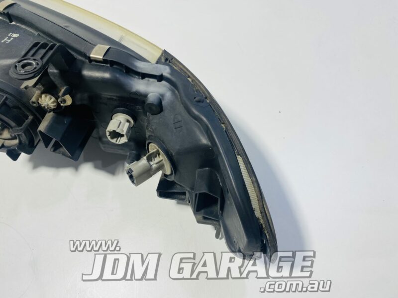 R33 Series 2 Sedan Headlights Pair - Image 7