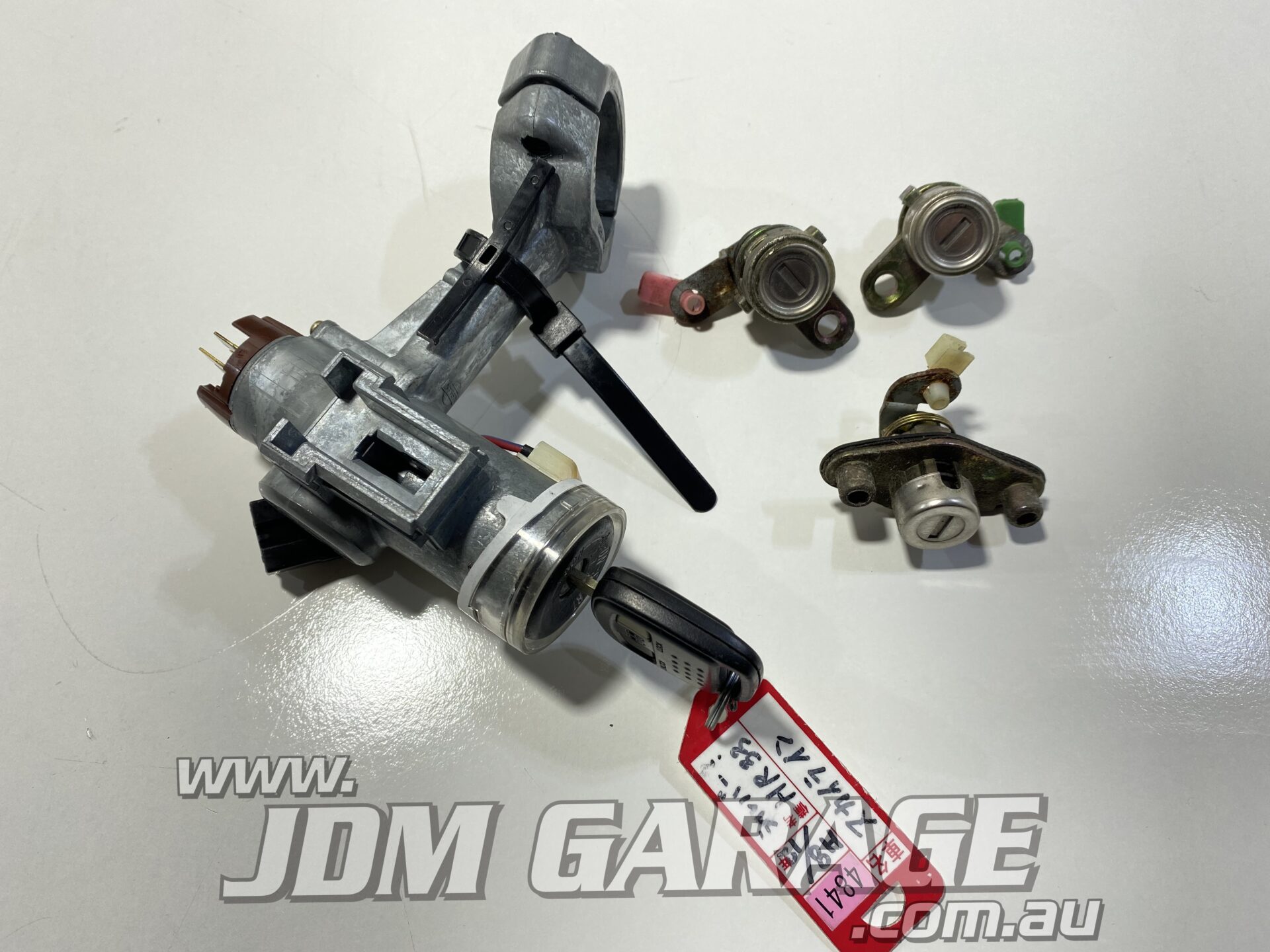 R33 Ignition Barrel and Locks