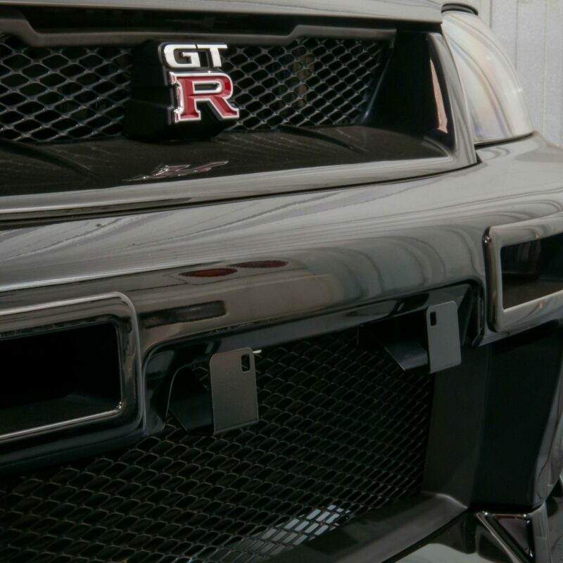 FPG Front Number Plate Bracket R32 R33 - Image 3