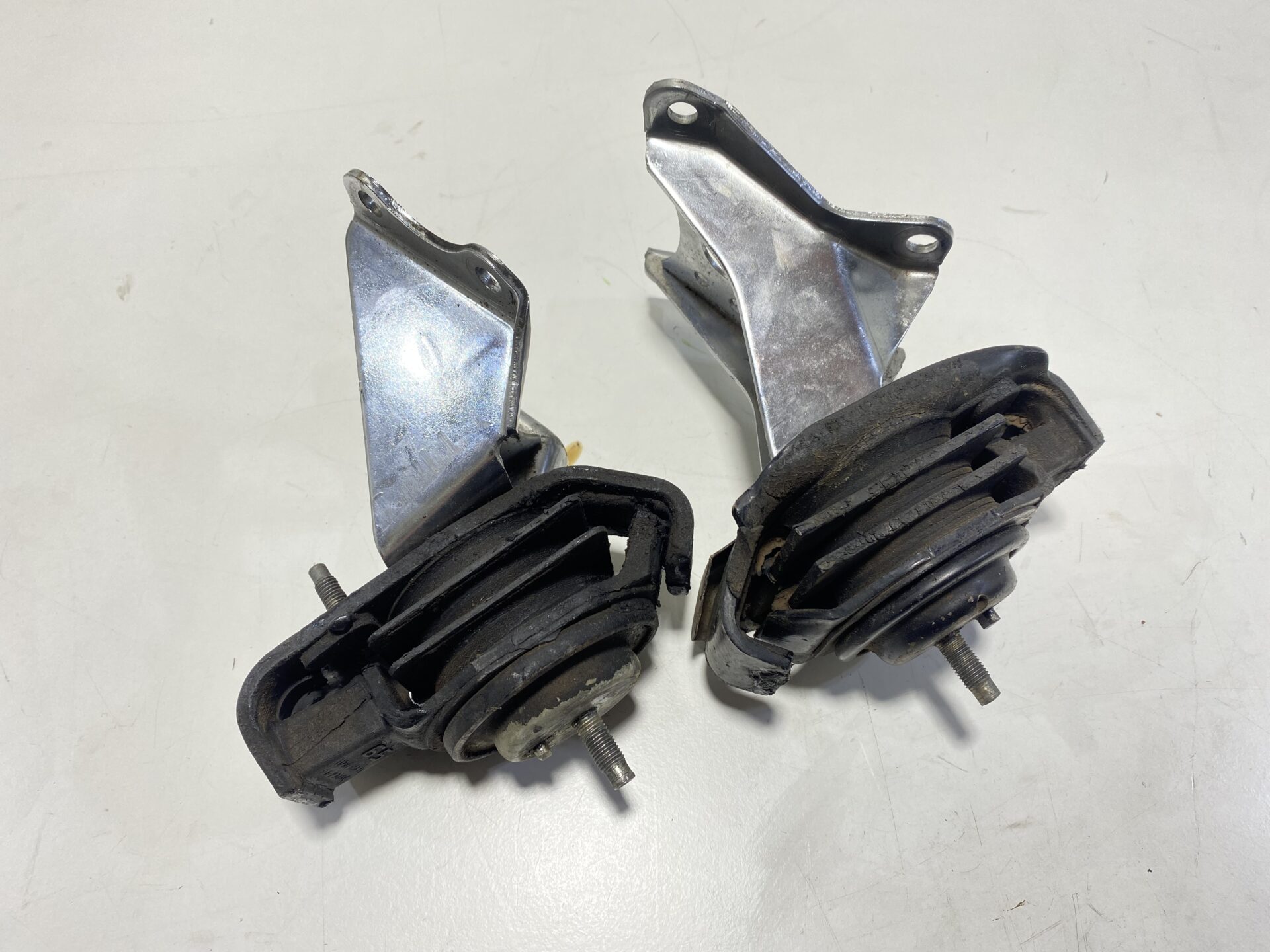 SR20 Engine Brackets with Nismo Mounts JDM Garage Australia