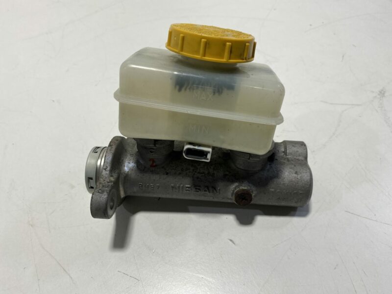 Genuine R33 GTR Brake Master Cylinder BM57