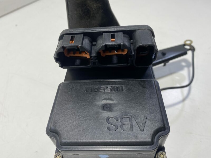 R34 GTT ABS Unit - Image 3