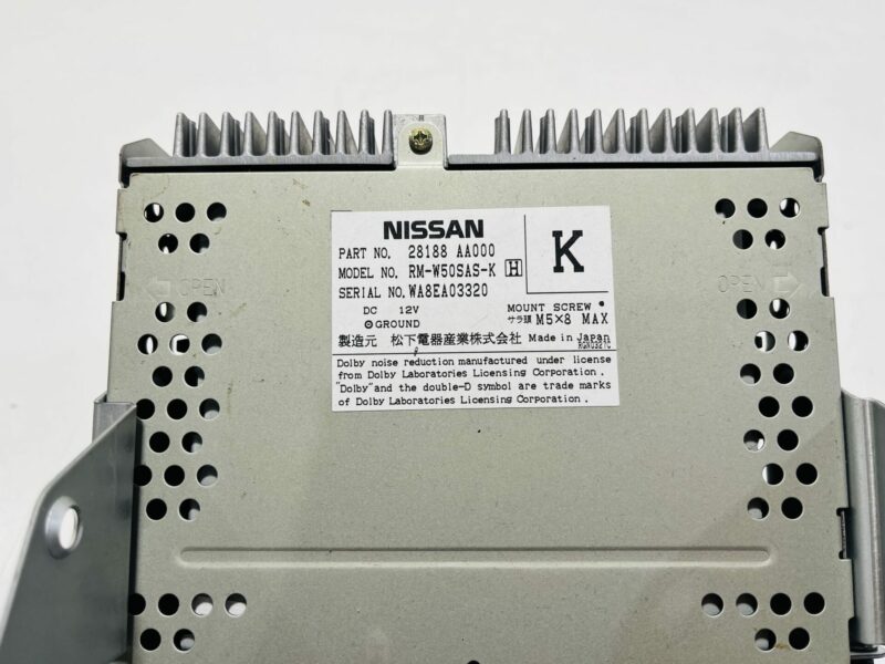 R34 Factory CD Player Double Din - Image 3