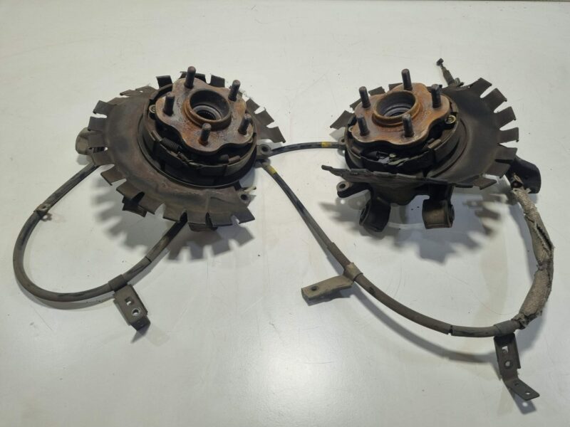 5 Stud Rear Hubs and Knuckles R34 GT
