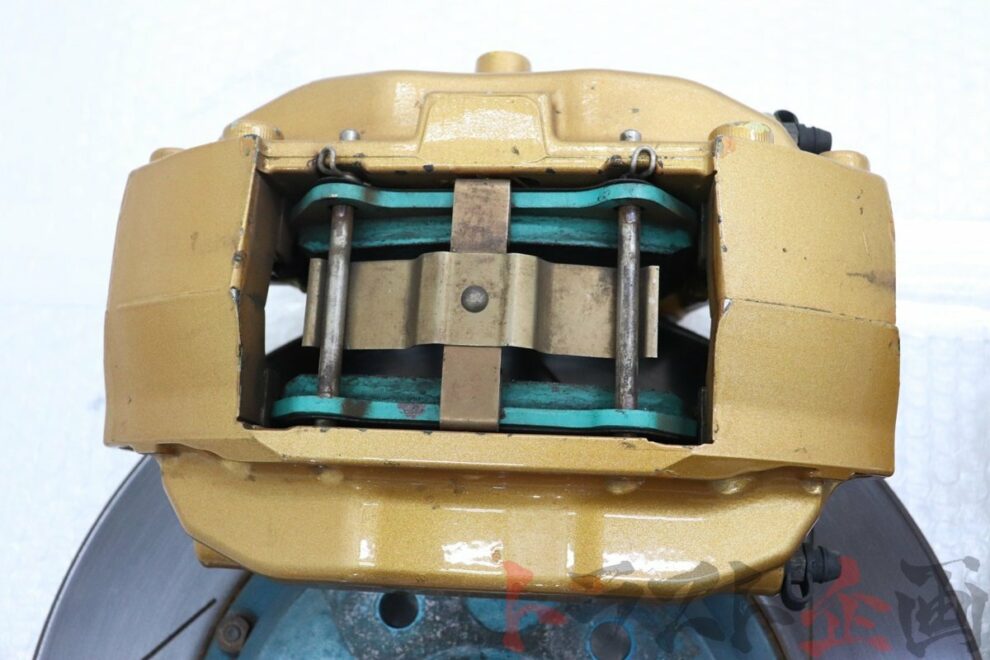 R34 GTR Brembo Front Brake Calipers and Rotors JDM Garage Australia