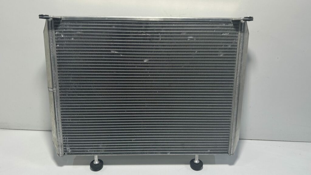 Hypertune Alloy Radiator with Breather Tank R34 GTR - JDM Garage Australia