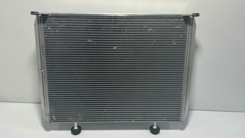 Hypertune Alloy Radiator with Breather Tank R34 GTR - Image 2