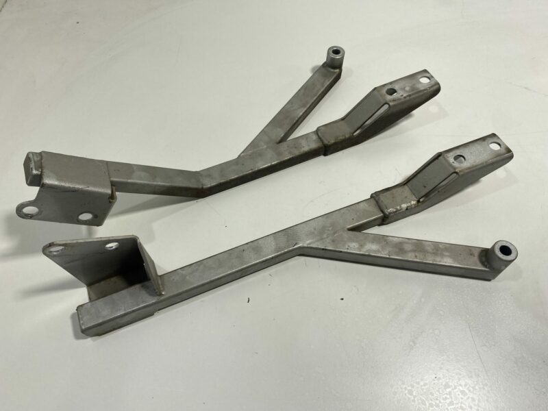 Nismo Under Floor Reinforcing Bar Center R34 GTR