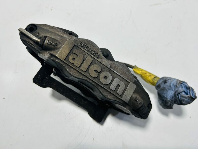 Alcon Big Brake Kit 6 and 4 Pot R34 GTR - Image 6