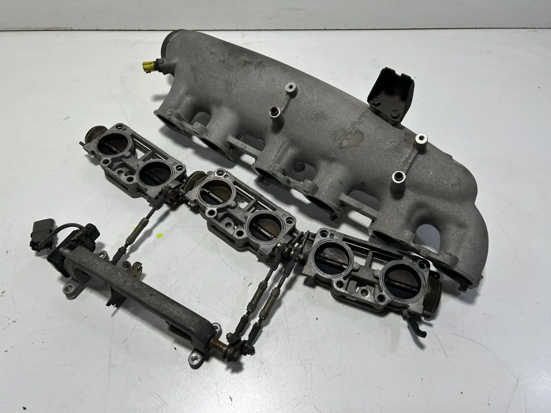RB26 Intake Manifold and Throttle Bodies JDM Garage Australia