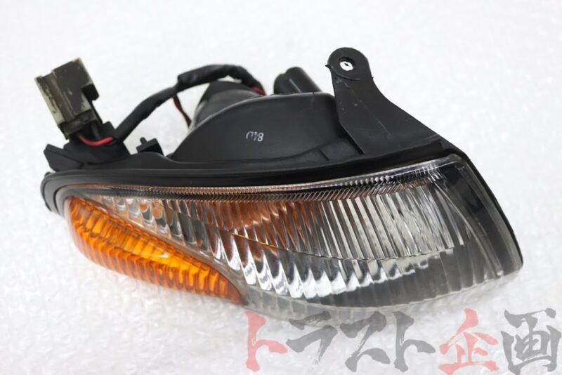 Genuine R32 GTST Drivers Side Indicator - Image 5