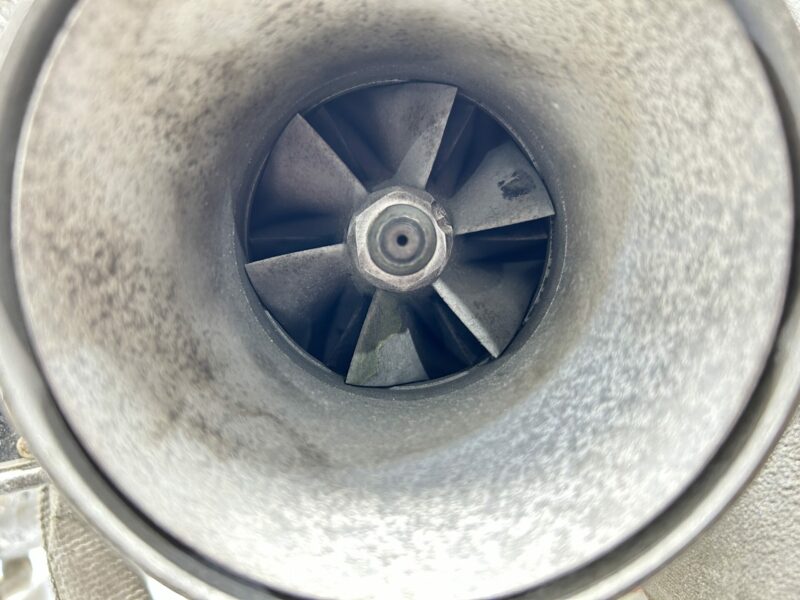 HKS GT3037S Twin High Mount Turbo Kit RB26 - Image 4