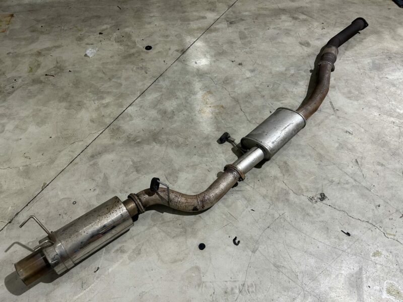 Custom 3.25" Cat Back Exhaust R32