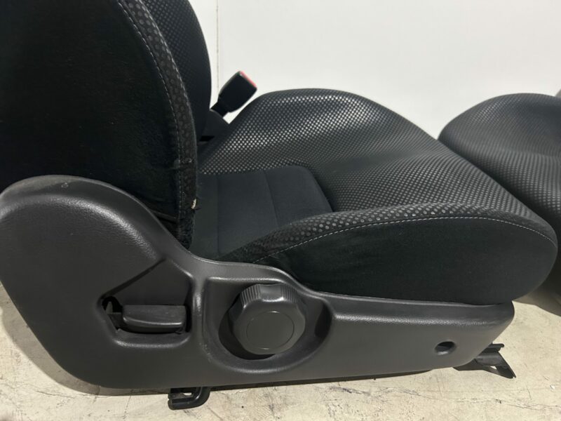 Genuine R34 GTR Vspec II Front Seats Black - Image 2