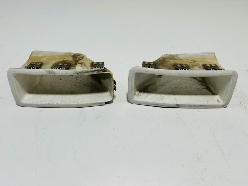 Nismo N1 Vents Bumper Duct R32 GTR Pair
