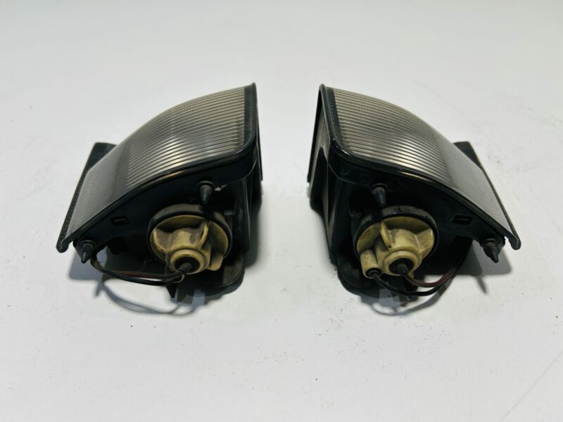 Nissan R32 Skyline Reverse lights Pair - Image 2
