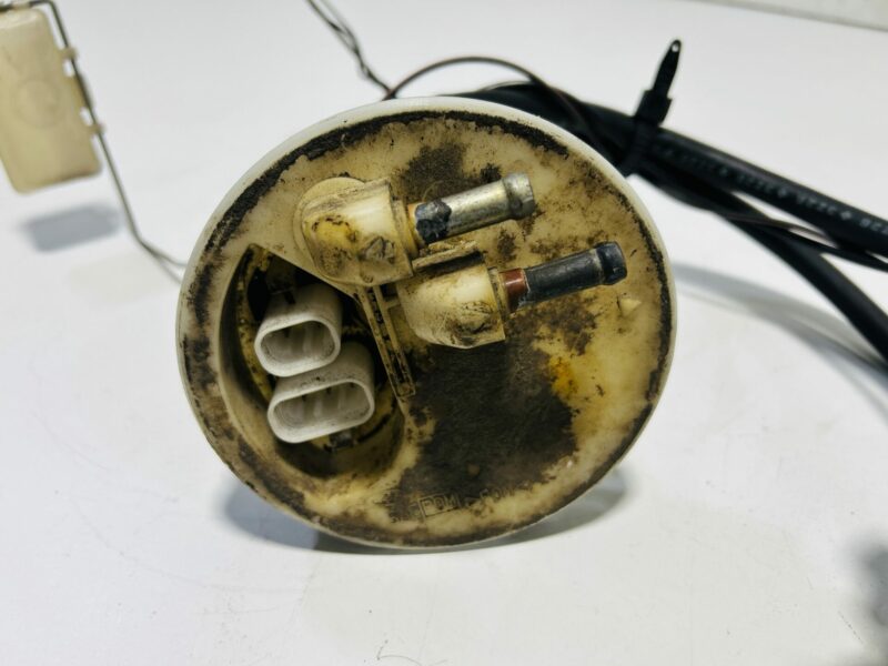 R32 GTR Fuel Pump and Cradle Sender - Image 3