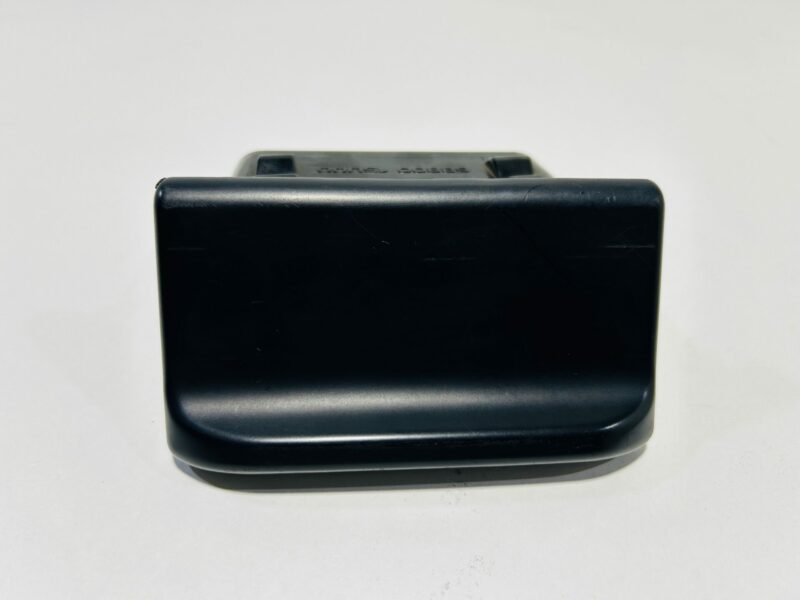 R33 Ashtray Early Model - Image 3