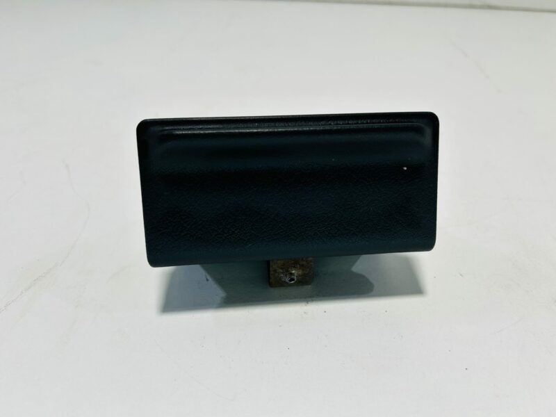 R32 Ashtray Late Model - Image 3
