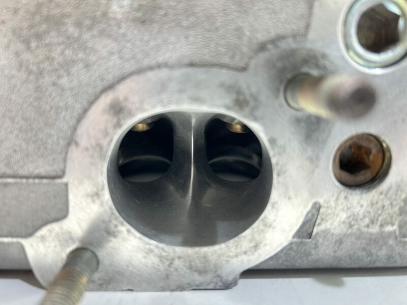 RB26 Ported Cylinder Head - Image 4