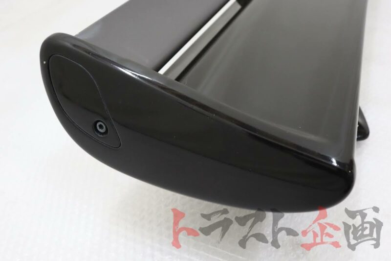 Genuine R34 GTR Spoiler Wing - Image 3