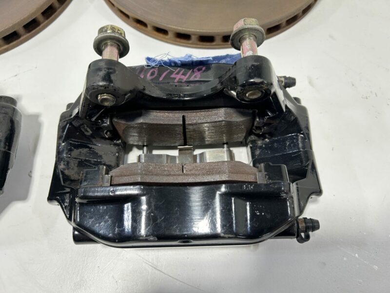 R33 GTR Brembo Front Brake Calipers and Rotors - Image 4