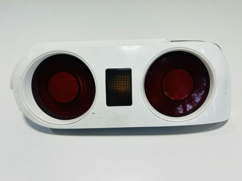 R32 Drivers Side Tail Light Housing