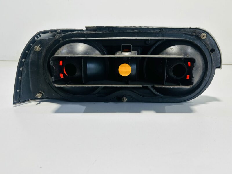 R32 Drivers Side Tail Light Housing - Image 2