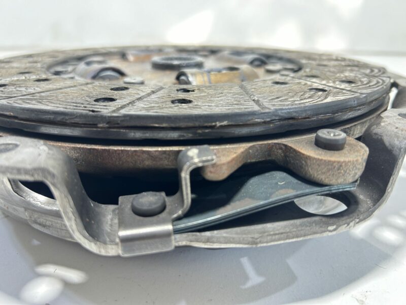 R34 GTT RB25DET OEM Clutch Pull - Image 3