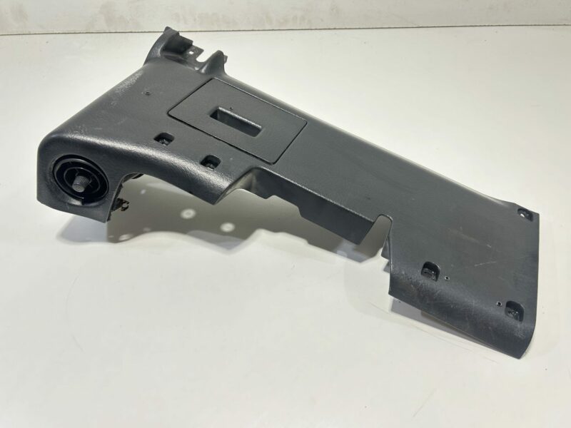 R32 Lower Steering Dash Surround Trim
