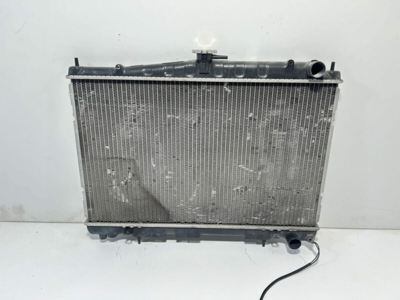 R33 GTR Factory Radiator - Image 2