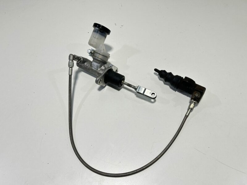 R32 Clutch Master Cylinder with Slave