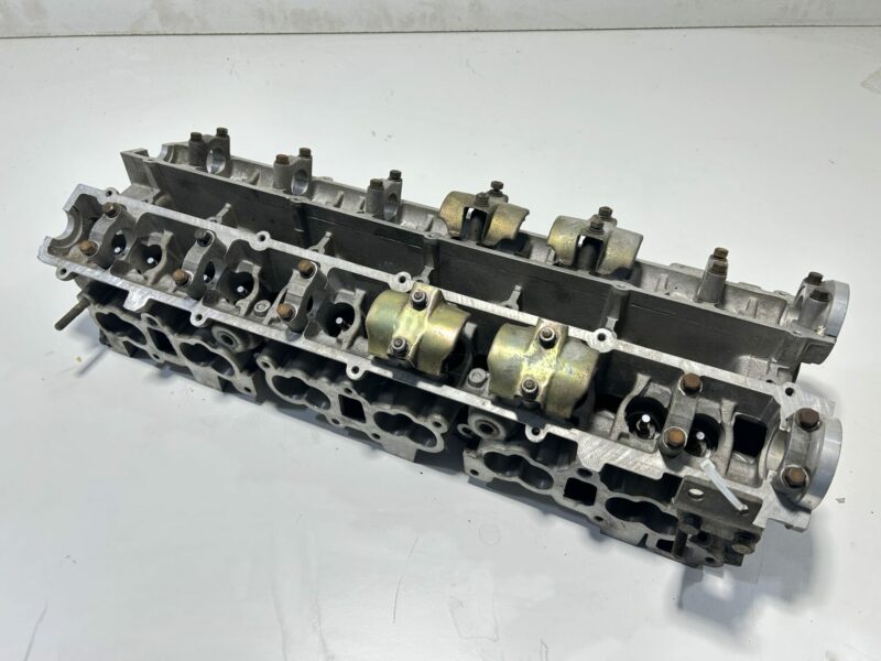 BEE R High Response Cylinder Head RB26