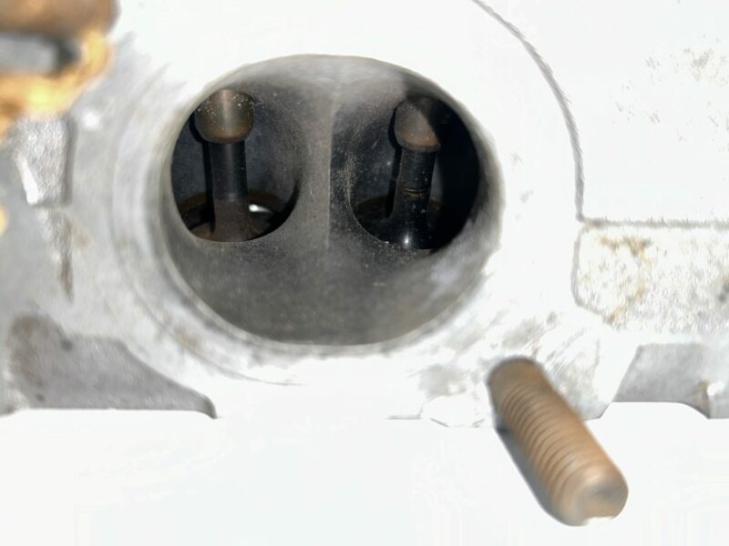 BEE R High Response Cylinder Head RB26 - Image 3