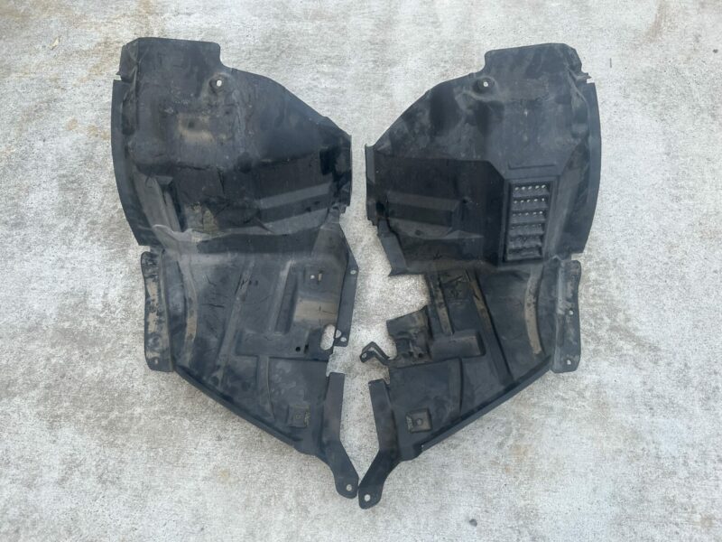 R34 GTR Front Guard Liners