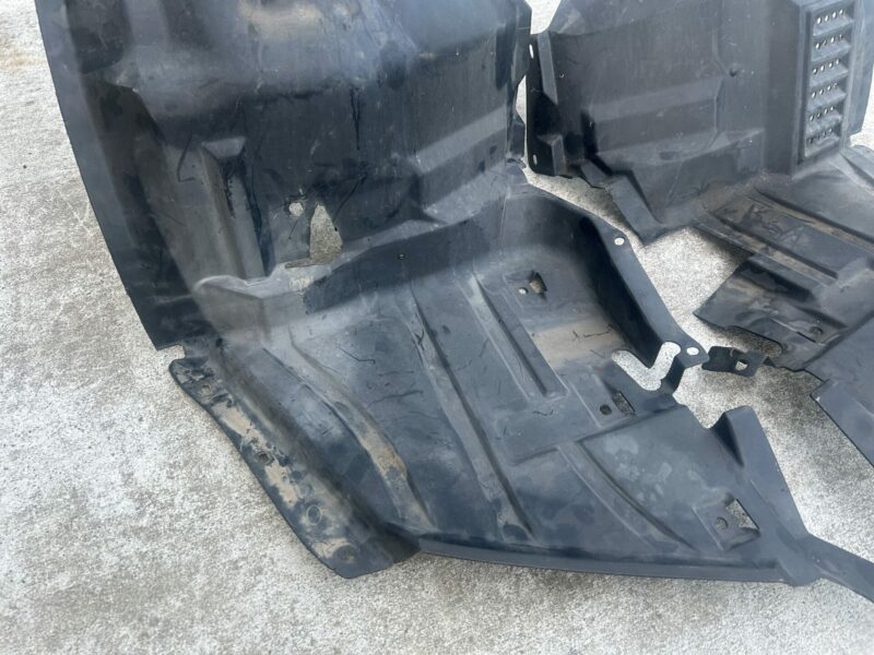 R34 GTR Front Guard Liners - Image 2