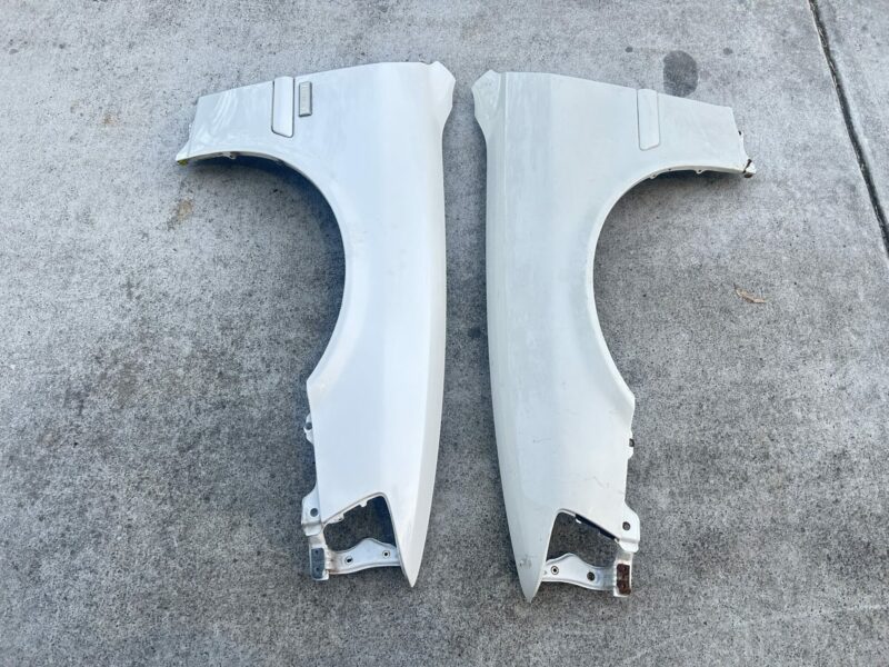 Toyota JZX100 Chaser Front Guards Pair
