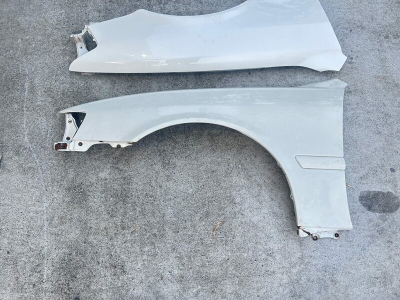 Toyota JZX100 Chaser Front Guards Pair - Image 3