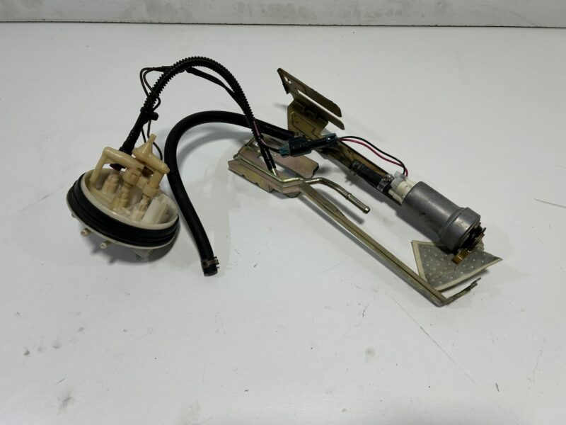 S15 Fuel Hat with Walbro 460 Fuel Pump