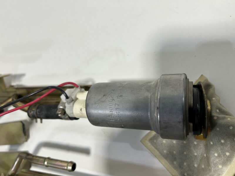 S15 Fuel Hat with Walbro 460 Fuel Pump - Image 2