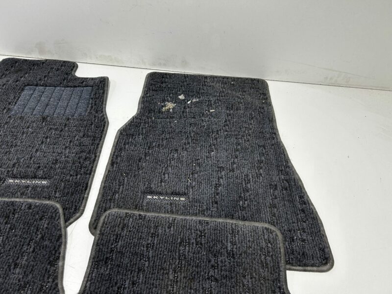 Genuine R34 Sedan Floor Mats - Image 3