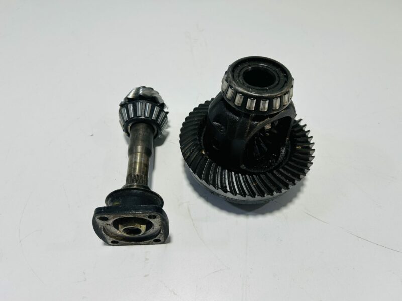 Nissan Stagea Front Diff and Gears 4.08 Ratio