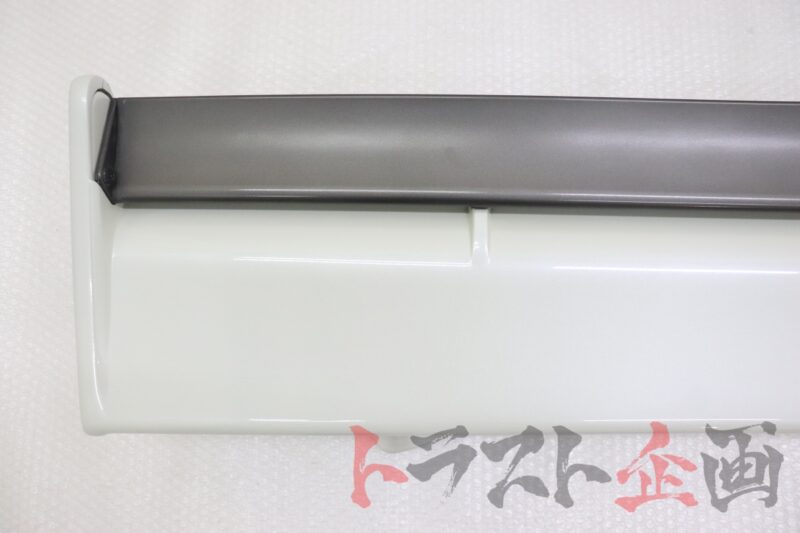 Genuine R34 GTR Spoiler Wing - Image 7