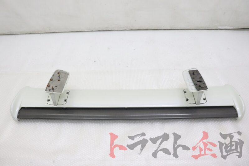 Genuine R34 GTR Spoiler Wing - Image 2